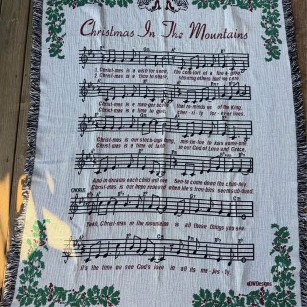 eDW Designs Christmas In The Mountains Woven Throw Blanket